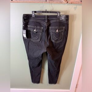 True Religion Women's Dark Jeans with White Stitching